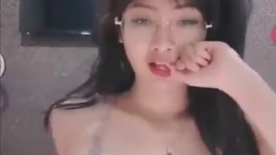 Bokep AWCECE Remes TT Puting Coklat