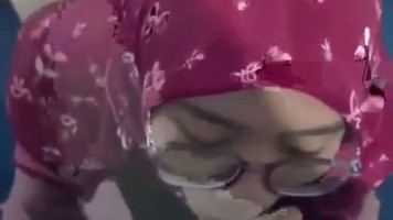 Bokep Premium Indo Kompilasi Crotin Istri Hijab Malay Syahdu Pantat Semok