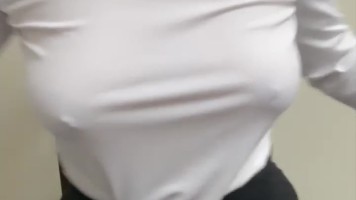 Aurora Lepas Jilbab Pamerin Toket Mango