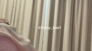 Hijab Cantik Ngewe Dekat Jendela